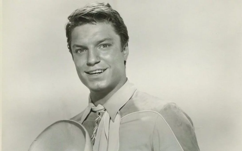 Most Famous Singers Of The 1950s