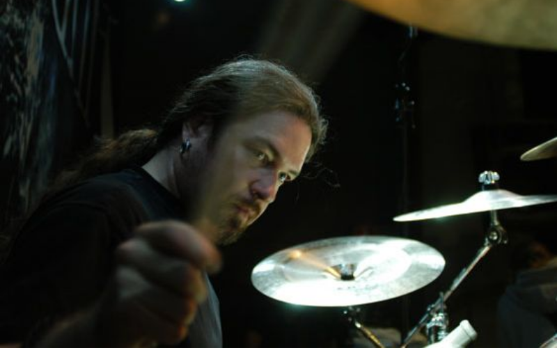 Tomas Haake